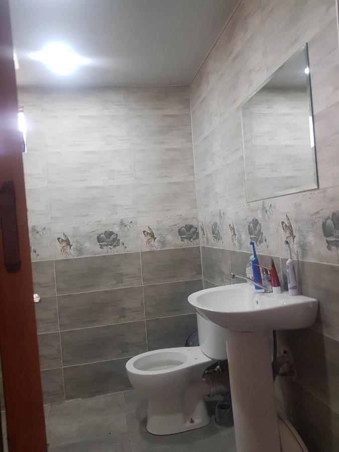 Hotel Shaumiani Кутаїсі Екстер'єр фото