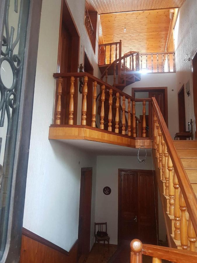 Hotel Shaumiani Кутаїсі Екстер'єр фото